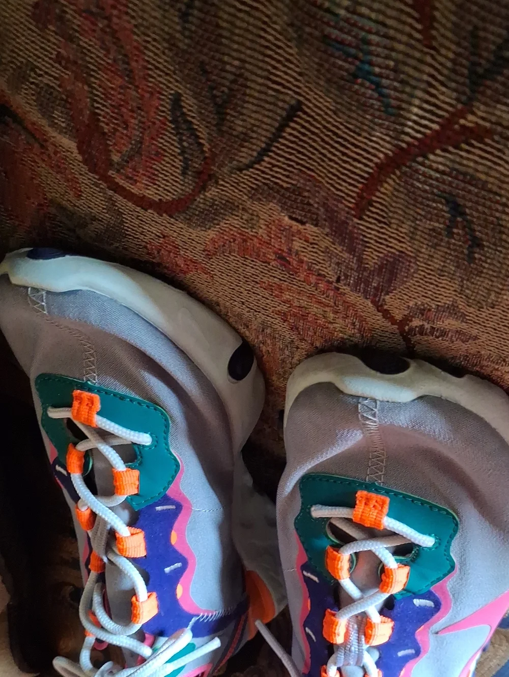 NIKE GRAY MULTICOLORED Sneakers
